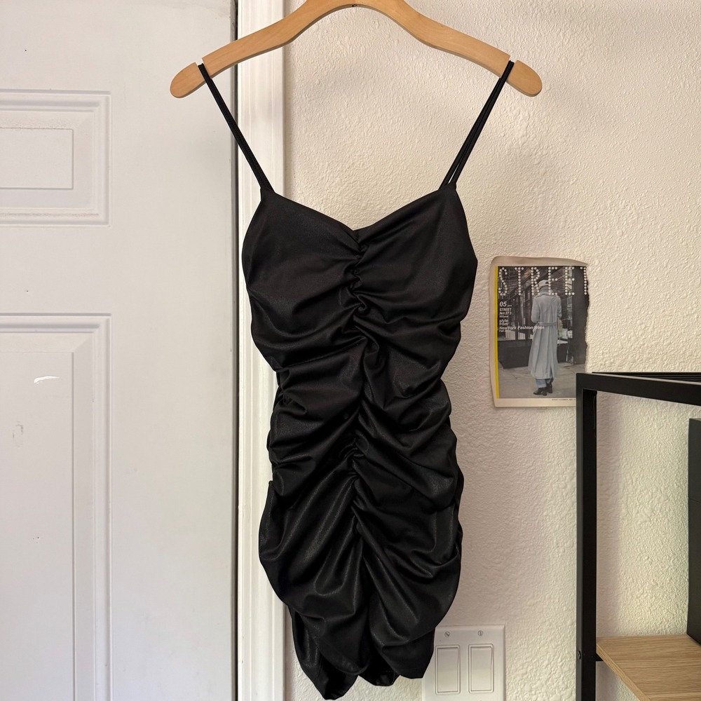 SMFK black shiny glitter ruched knit sleeveless bodycon mini dress